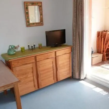 Apartment One-bedroom With Swimming Pool And Garden View 103 *